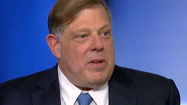 Why Mark Penn thinks Hillary could be the Dems' 2020 nominee