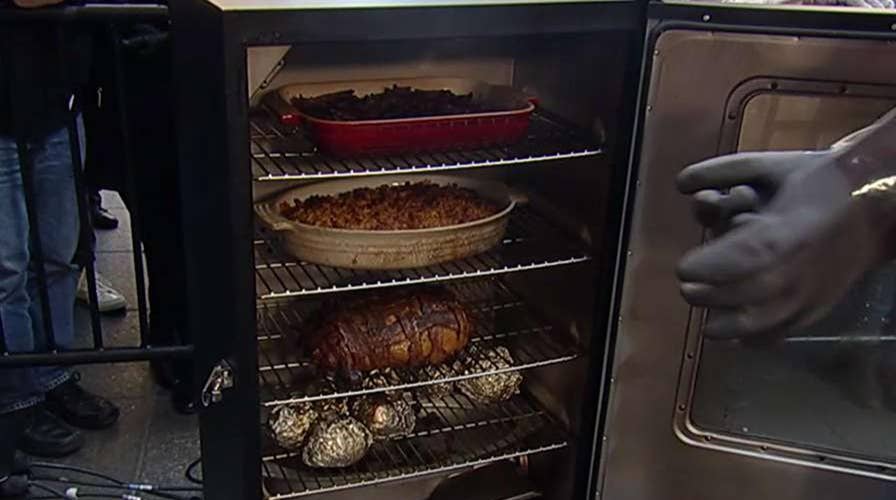 Tips for smoking your Thanksgiving turkey