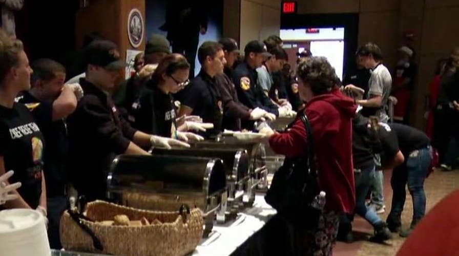 Volunteers bring Thanksgiving comfort to Camp Fire survivors