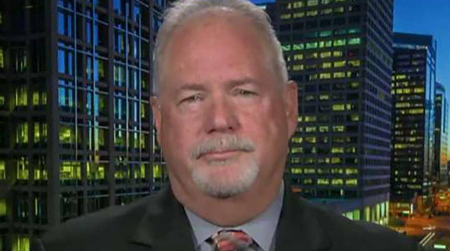 Former Border Patrol chief: Caravan has 'core of violence'