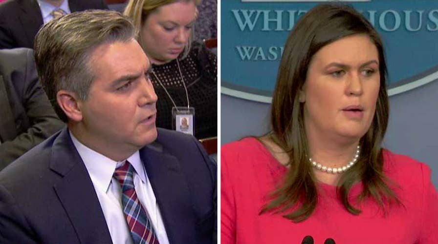 Sanders calls on Jim Acosta at White House press briefing