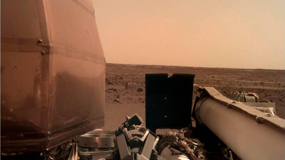 Mars InSight Lander shows off first image from Mars | Fox News