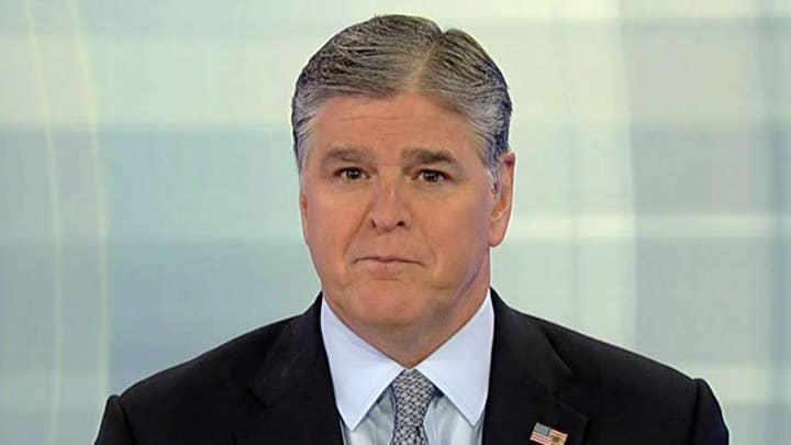 Hannity: Russia probe bombshell falls flat