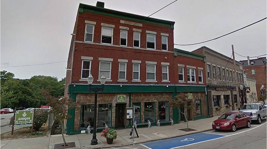 Restaurant’s anti-Trump shirts spark backlash