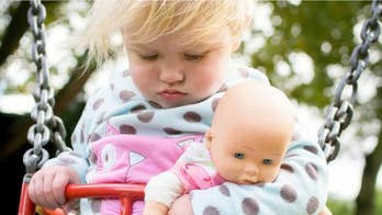 Dad's picture of sleeping toddler captures frightening cancer symptom