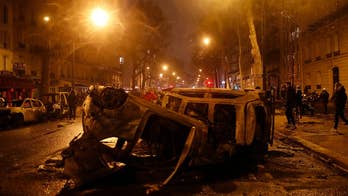 Paris rioters protest against Macron's climate agenda