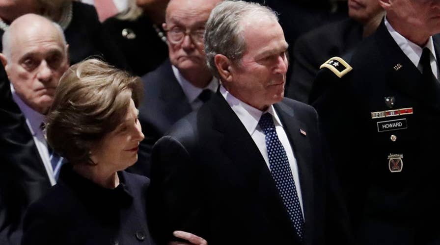 George W. Bush arrives for state funeral of George H.W. Bush