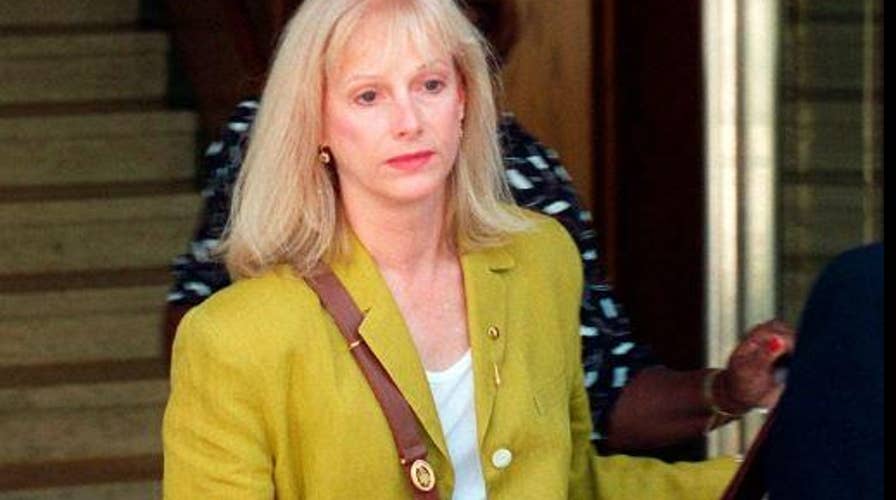 Actress Sondra Locke passes away at 74