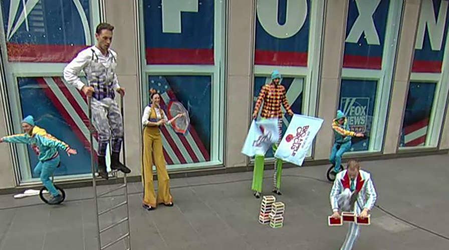 Big Apple Circus performs on Fox Square