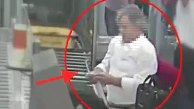 Thief Caught Stealing 9000 In Rome Airport Latest News Videos Fox