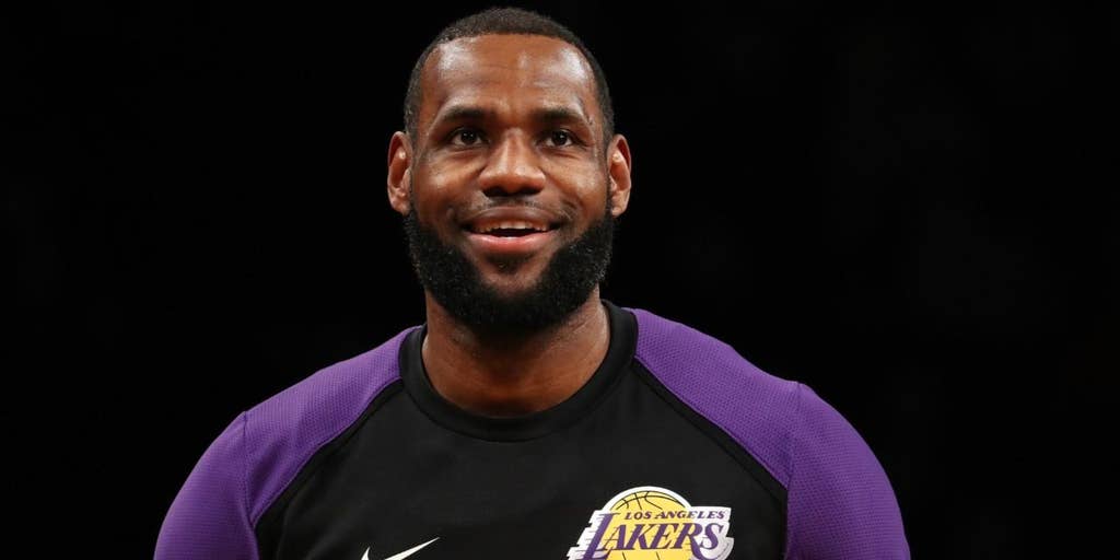 Lebron James Slams Nfl Calls Owners ‘old White Men With ‘slave Mentality Fox News Video