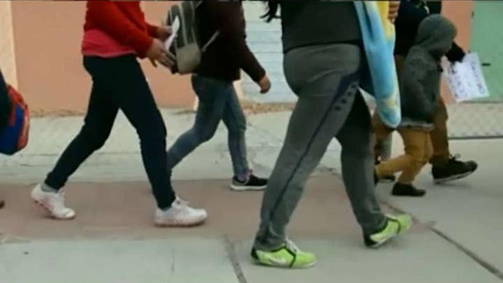 ICE says lack of bed space, court mandates forced release of more than 1,000 immigrants in El Paso, Texas
