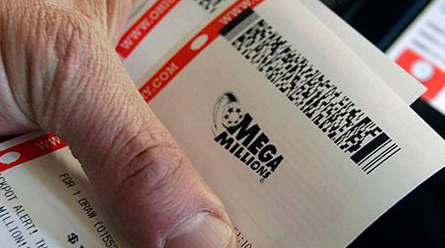 Winning $425 million Mega Millions ticket sold at auto service shop on Long Island, New York