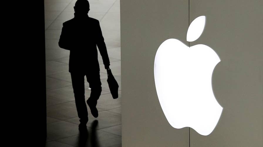 A bombshell announcement from Apple; Chipotle reveals new 'lifestyle bowls'