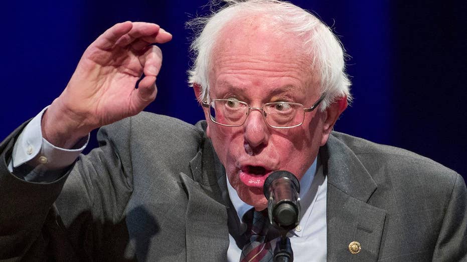 Bernie Sanders apologizes for alleged sexual harassment, 