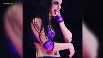 David Arquette slams wrestler Priscilla Kelly, who shoved tampon in opponent's mouth