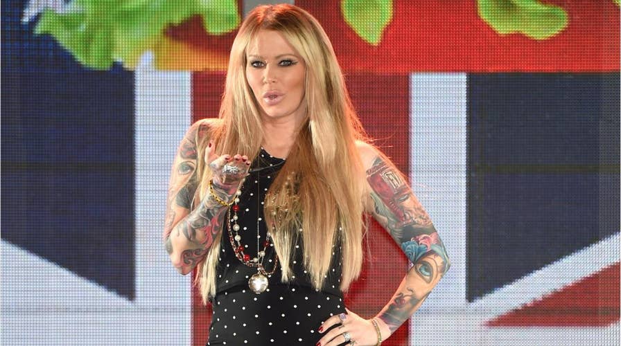 Jenna Jameson quits Twitter over anti-Semitic remarks, attacks on sobriety