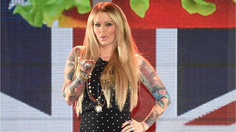 Jenna Jameson quits Twitter over anti-Semitic remarks, attacks on sobriety