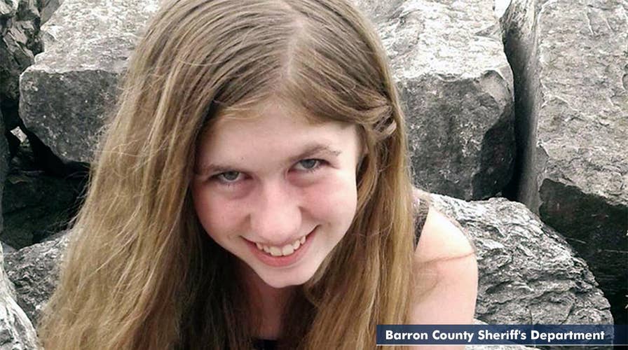 Missing teen Jayme Closs found alive after reportedly fleeing captor and flagging dog walker, suspect arrested