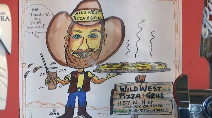 Pizza shop offers free pies to workers furloughed by partial government shutdown