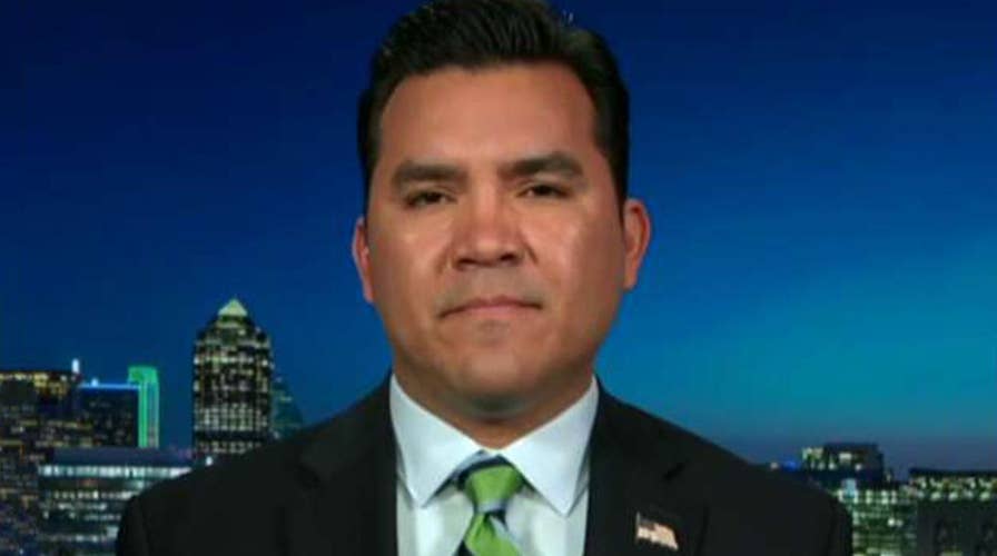 Retired ICE agent: As a Mexican-American raised at the border, I know we need the wall