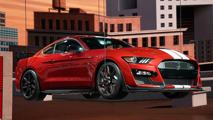 First 2020 Mustang Shelby GT500 Sold For $1.1 Million At Charity ...