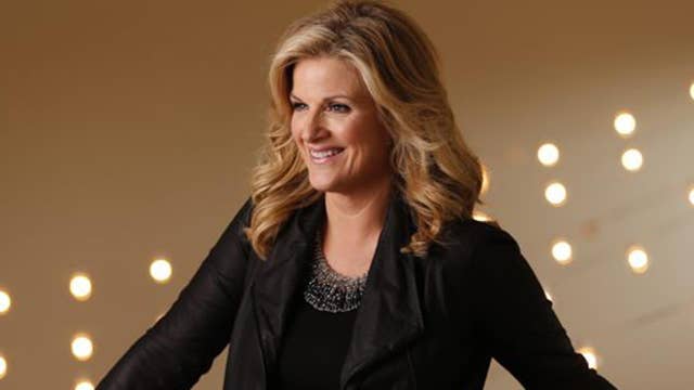 Trisha Yearwood takes on some of Frank Sinatra's favorite songs in her new album 'Let's Be Frank'
