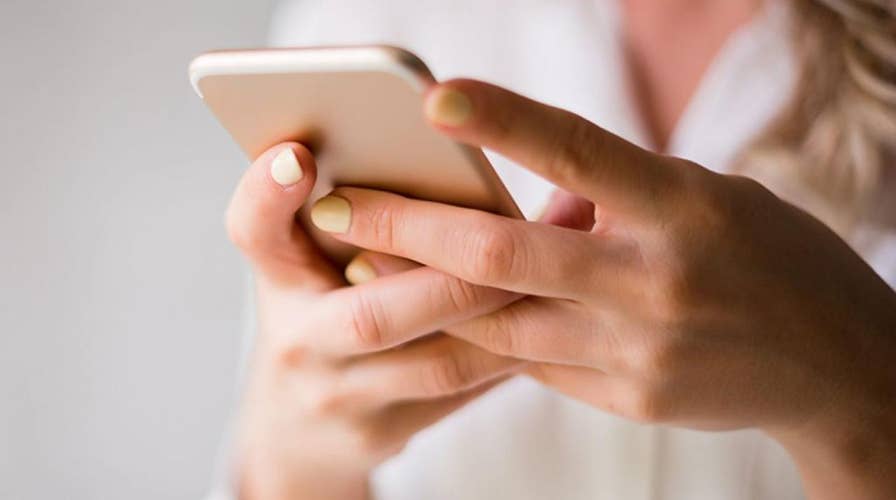 Teen calls cops on her dad after he takes her phone away