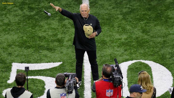 Social media criticizes Jimmy Buffet’s national anthem performance at the NFC Championship