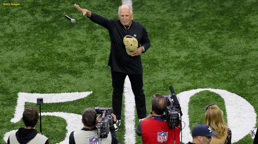 Social media criticizes Jimmy Buffett’s national anthem performance at the NFC Championship
