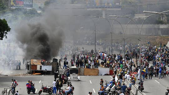 Maduro severing Venezuelan relations with US