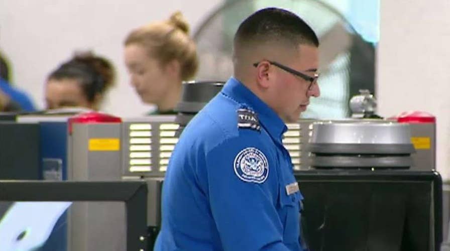 TSA says security wait times at country's largest 40 airports are under 30 minutes