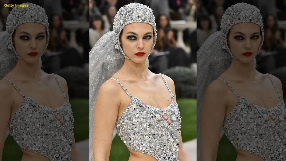 Gigi Hadid Confronts Runway Crasher At Chanel Paris Fashion Show Fox News