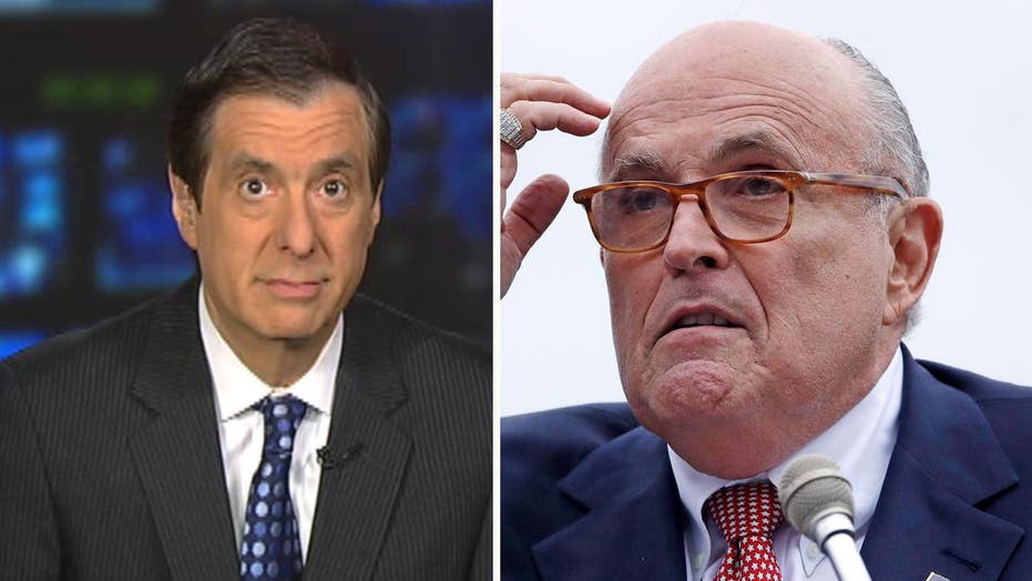 Media use unnamed sources to trash Giuliani over missteps