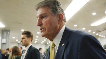 Manchin, swing-vote Dem, urges censure over removal for Trump’s Ukraine actions