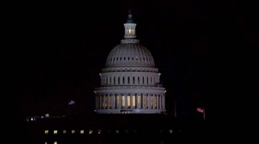 Senate rejects two bills to end partial government shutdown