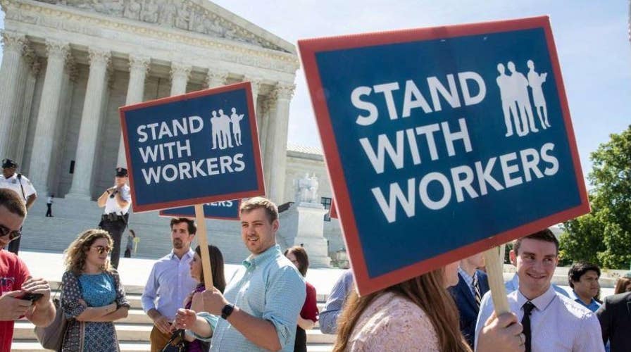 Government labor unions are seeing mass exodus of members