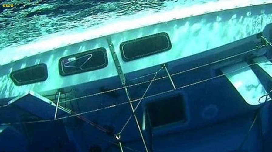 Photos may show how sailor killed his wife by sinking their catamaran on their honeymoon