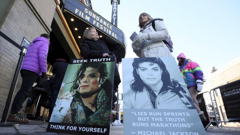 Paris Jackson Reacts To Leaving Neverland Accusations Urges Calm Chillax My Dudes Fox News