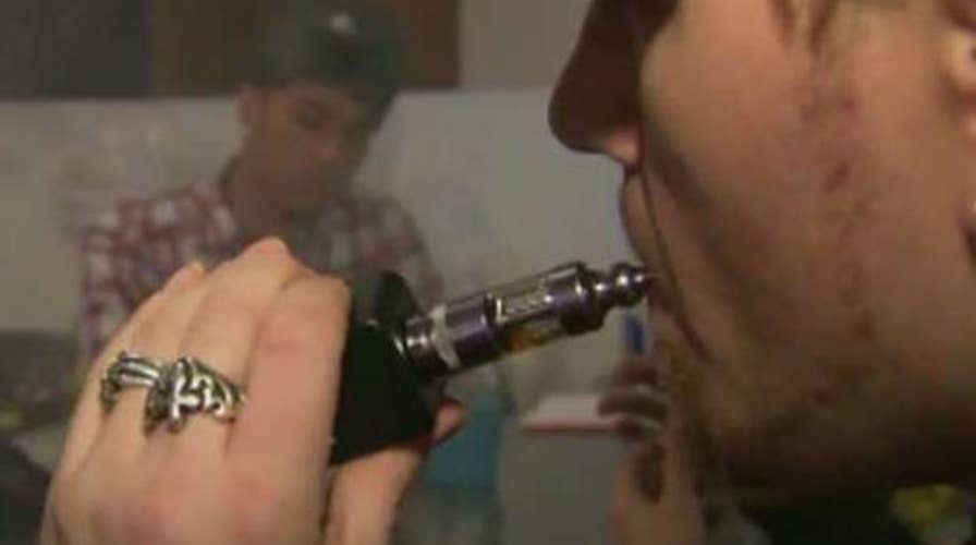 Study: e-cigarettes may be twice as effective in helping smokers quit than nicotine replacements