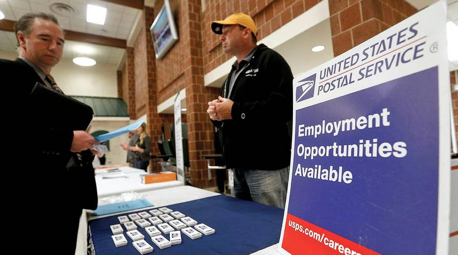 Job market booms with 304K new jobs in January