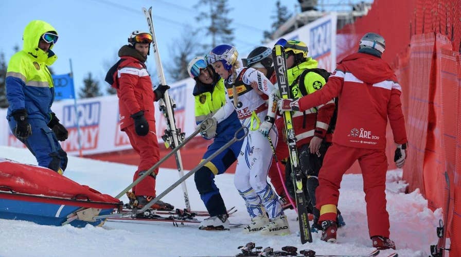 Lindsey Vonn crashes at world championships in Sweden