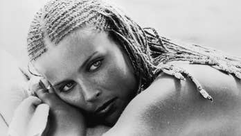 ’10’ star Bo Derek recalls becoming an icon, finding love with John Corbett