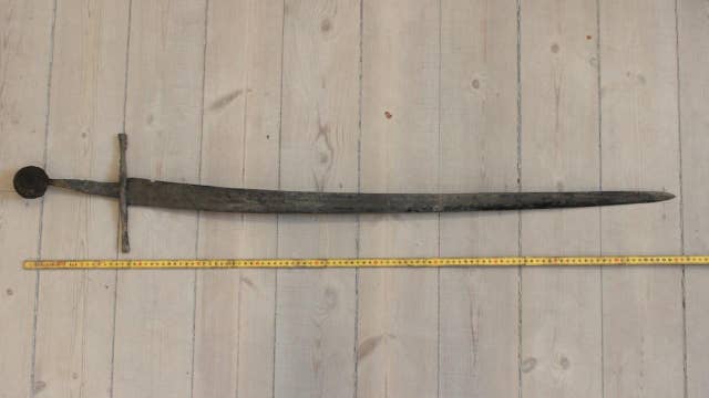 Intact Middle Ages sword found during a sewer excavation