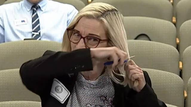 Woman Chops Her Hair Off During City Council Meeting To Bring Awareness 