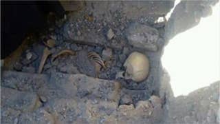 Teenage girl’s skeleton discovered in mysterious grave near Egyptian pyramid - Fox News