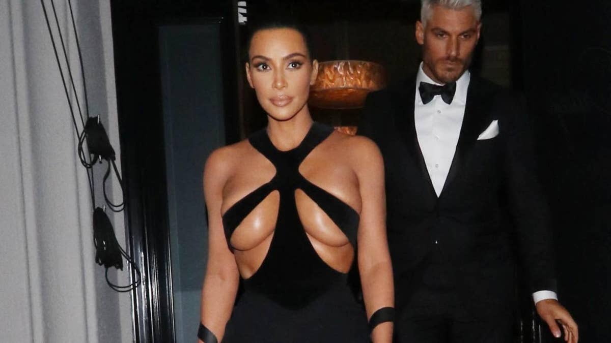 1200px x 675px - Kim Kardashian risks nip-slip in revealing vintage Thierry Mugler gown |  Fox News