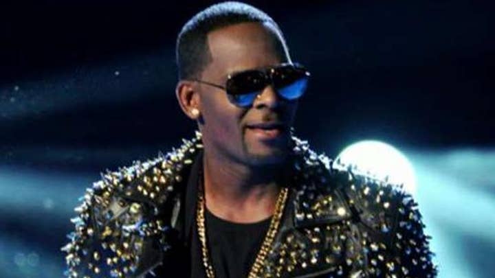 Chicago prosecutor outlines charges against R. Kelly involving 4 victims