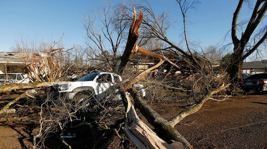 Wicked weather slams the South, Midwest