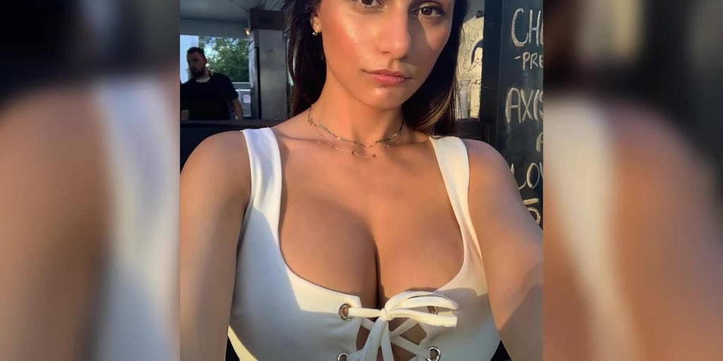 Mia Khalifa Xnxx 2019 - Former porn actress Mia Khalifa shares updates after surgery to repair  breast 'deflated' by hockey puck | Fox News